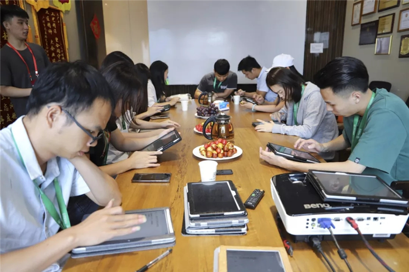 1570698347702708.jpg 640.webp (9).jpg