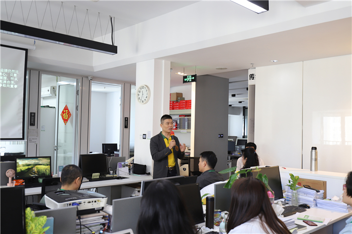 1572408086127980.jpg IMG_8715.jpg